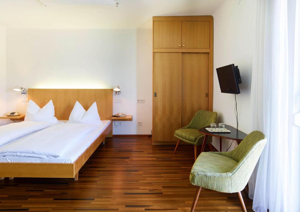 Hotel Garni Ogris Am See Velden am Wörthersee Buitenkant foto